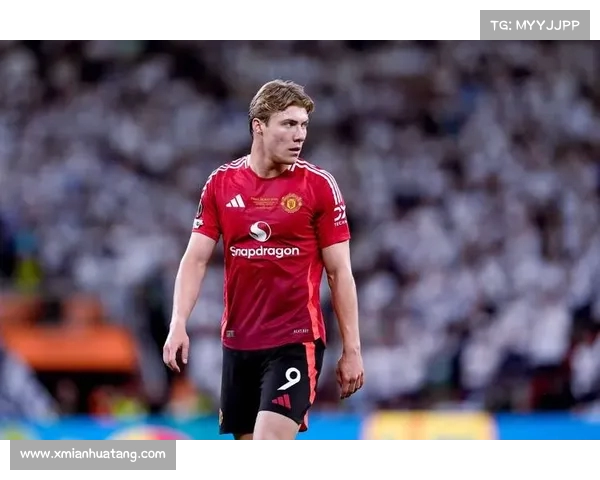 曼联考虑外租霍伊伦 米兰暂时领先争夺战 曼联考虑外租霍伊伦 米兰暂时领先争夺战